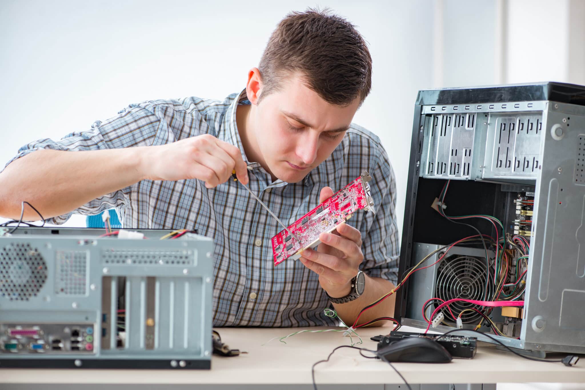 Computer Installer Near You, Get Connected with Spetz