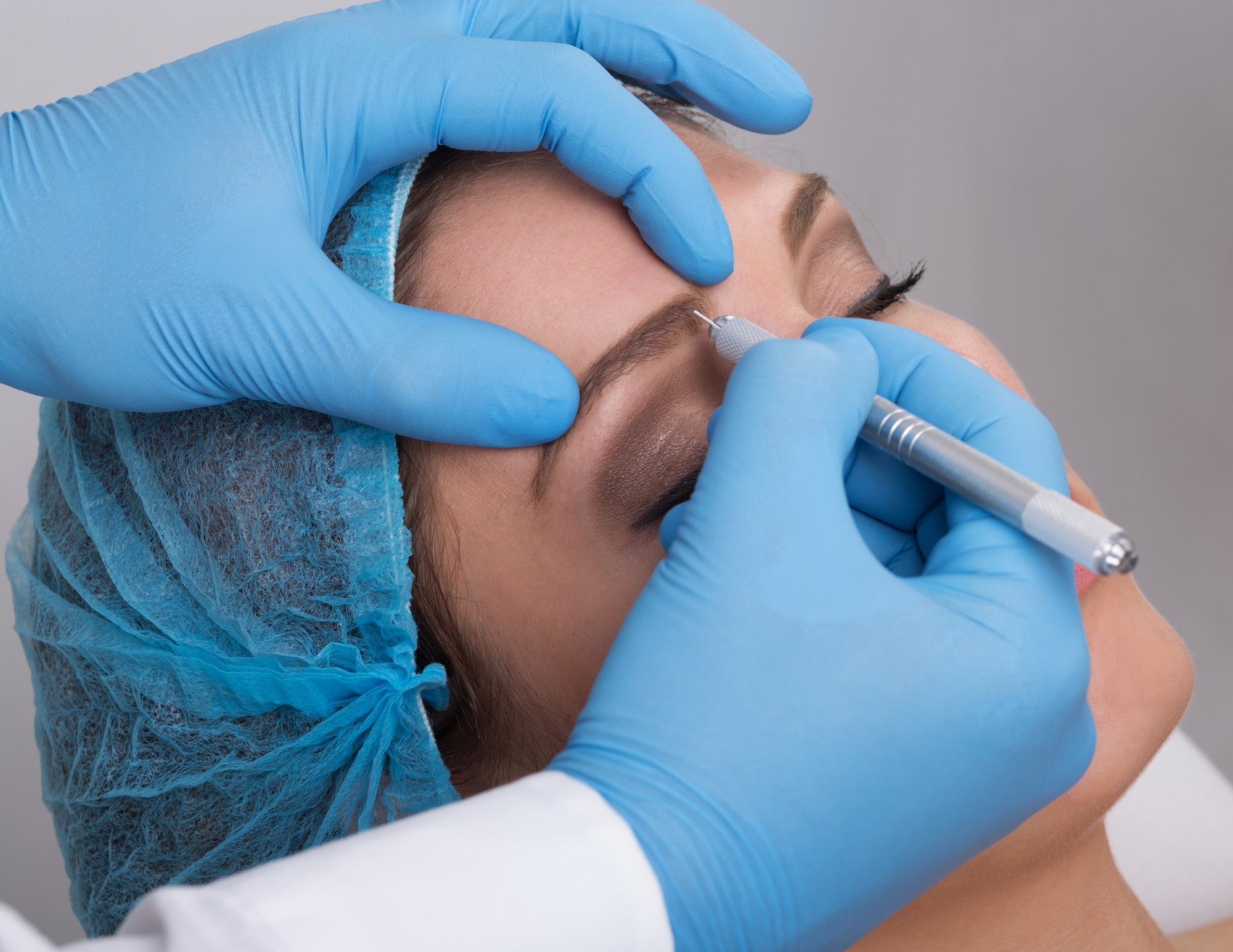 Permanent Makeup Artist